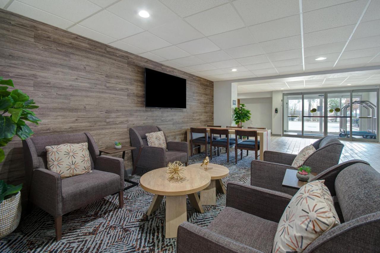 Candlewood Suites Columbia-Fort Jackson By Ihg Bagian luar foto