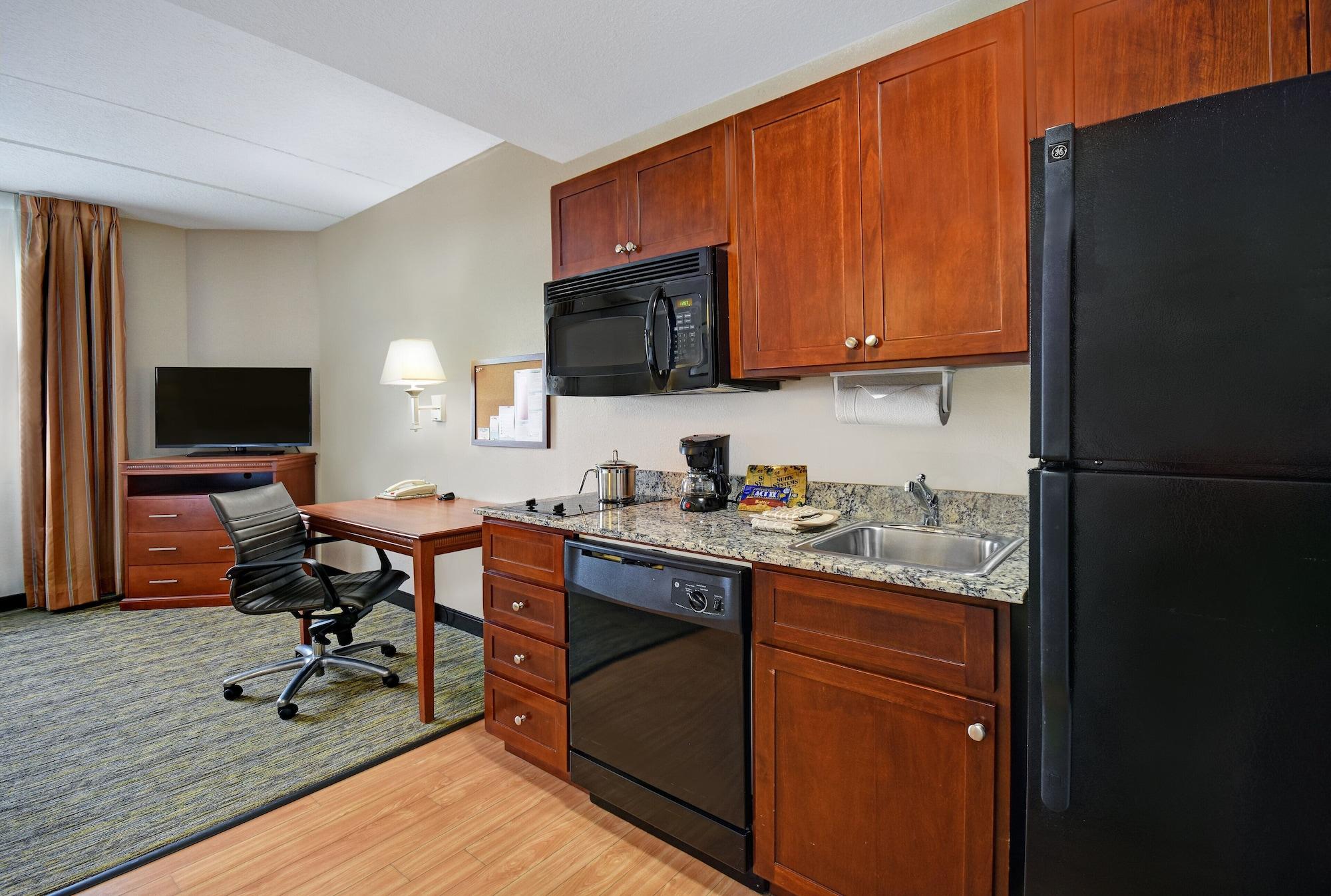 Candlewood Suites Columbia-Fort Jackson By Ihg Bagian luar foto