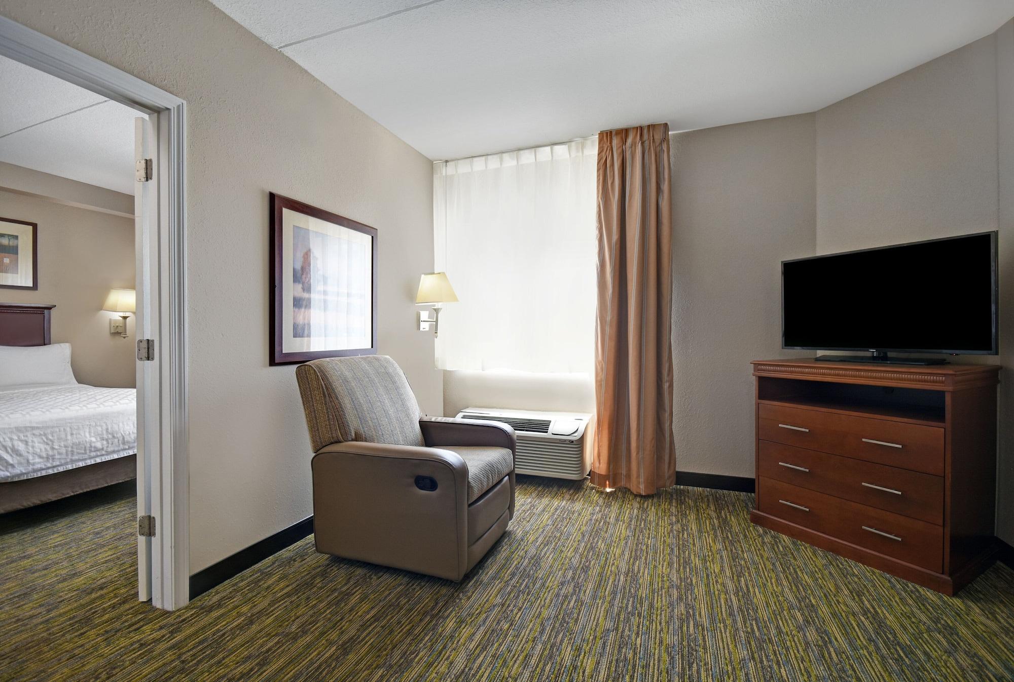 Candlewood Suites Columbia-Fort Jackson By Ihg Bagian luar foto