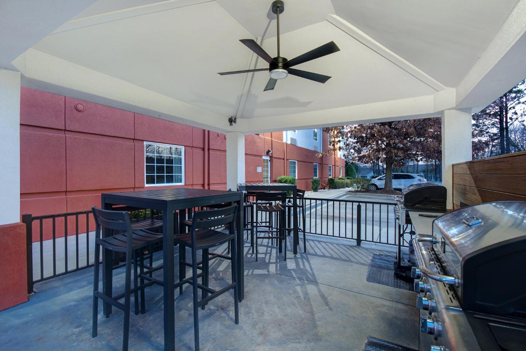 Candlewood Suites Columbia-Fort Jackson By Ihg Bagian luar foto